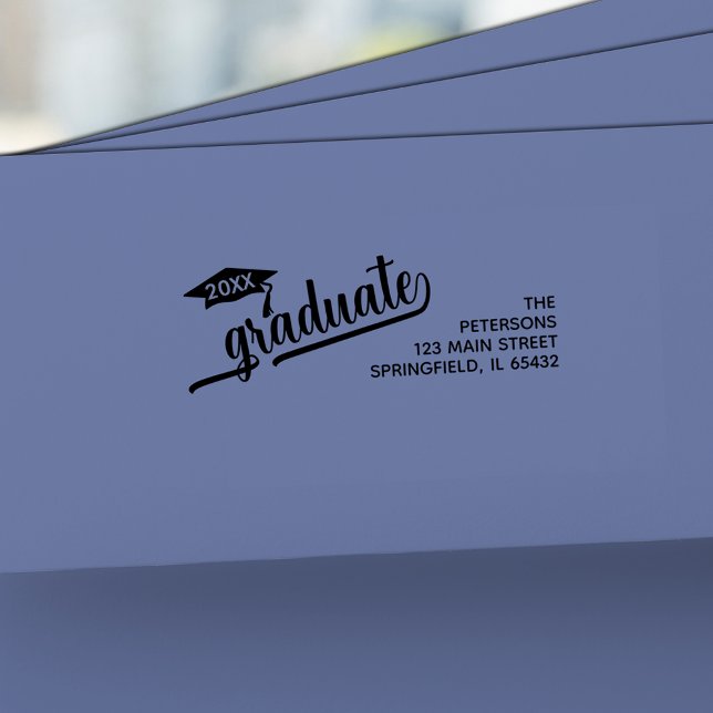 Sello De Caucho Dirección de retorno de script de graduado moderno (YOUR CHOICE OF INK makes this return address rubber stamp perfect for all your graduation mailings)