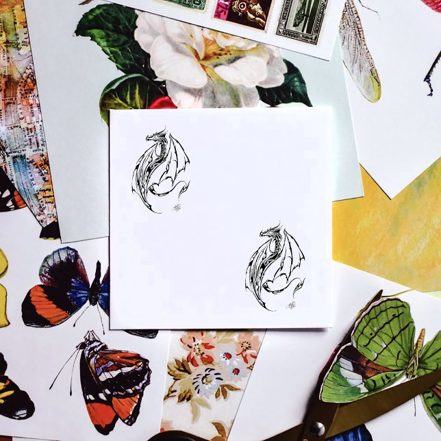 Sello De Caucho Dragón Tribal Negro Arte de Línea Fantasía Tatuaje (Subido por el creador)