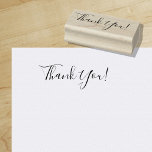 Sello De Caucho Gracias | MINIMALISTA | Estilo cotidiano<br><div class="desc">un hermoso guión de letra con palabras llenas de gratitud. ¡esta es una excelente manera de vestir tu correo! para cualquier ocasión formal o informal o incluso para disfrazarse - el correo diario de salida! gracias por sus compras y tener un gran día!</div>