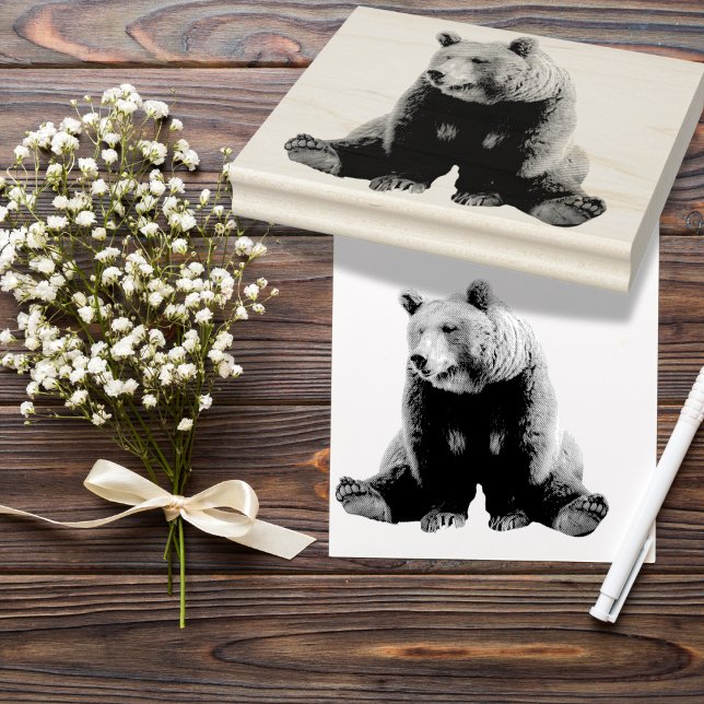 Sello De Caucho La estampilla del oso de color marrón (Sit a spell. Stamp a vibe. - A Rustic Etched Design for Your Coziest Crafts)
