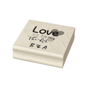 Sello De Caucho Monograma Personalizado Amor Está En El Aire