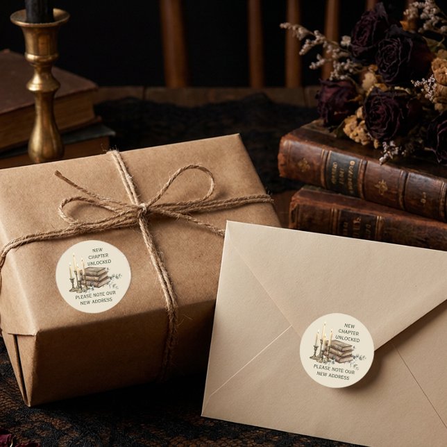 Sello de sobre de Nueva Guarida de Academia Oscura (Bookish Dark Academia New Address Moving Announcement Stickers by Darling & May)