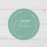 Sellos para sobres de Navidades Minimalistas de Re<br><div class="desc">Este diseño de Sellos para sobres de Navidades Minimalistas de Green Retro presenta un suave y fresco fondo de verde marino mutado con un elegante emparejamiento de tipografía simple y escritura delicada que ofrece saludos de temporada de "Feliz Navidad". Este encantador estilo minimalista es una estética perfectamente pulida para que...</div>