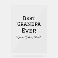 Apuesto que el abuelo siempre da nombre simple
