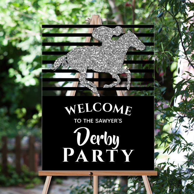 Señal Acrílica Bienvenida a Silver Racehorse Black Strips Derby (Silver faux glitter racehorse black stripes Derby party welcome acrylic sign)