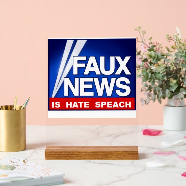 Señal Acrílica Faux News (Boda)
