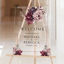 Marco floral oscuro y sombrío para boda de bienven
