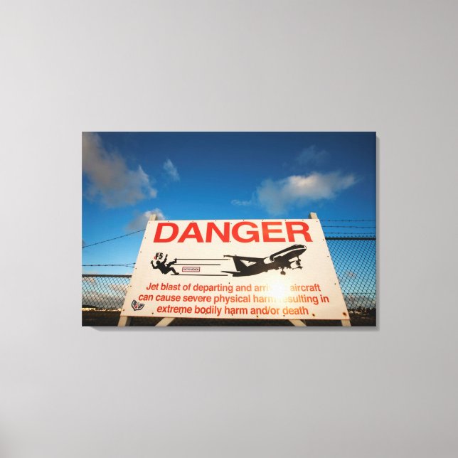 Señal de advertencia cerca del aeropuerto de San M (Anverso)