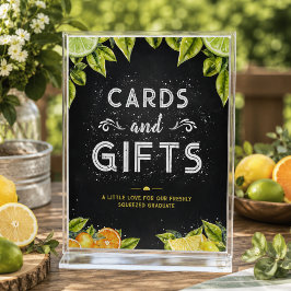 Señal de mesa de tarjetas y regalos