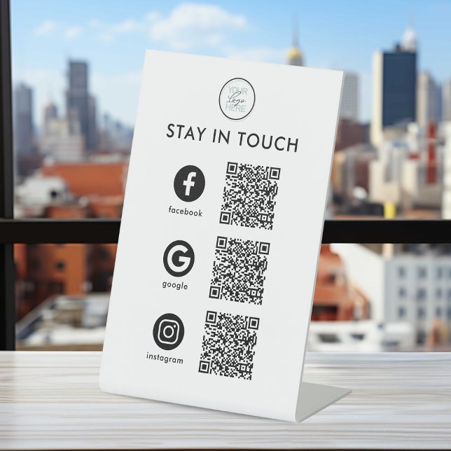 Señal de pedestal de código QR para negocios moder (Subido por el creador)