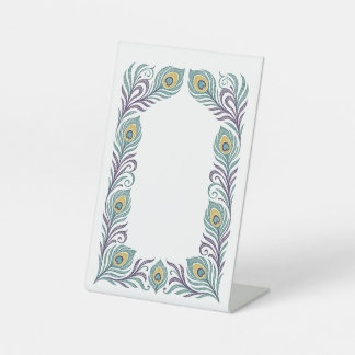 Señal de pedestal de pluma de pavo real para boda 