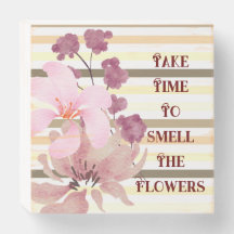 Bonito Rubor Colorido Floral Stried