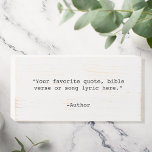 Señal Decorativa De Madera Crear su propia cotización<br><div class="desc">Crea tu propio signo de madera de cita personalizado. Presenta una tipografía de máquina de escribir minimalista.</div>