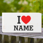 Señal Decorativa De Madera Nombre del corazón<br><div class="desc">Escriba el nombre o texto deseado en la sección de nombres.</div>