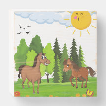 Pequeños caballos de diseño para niños