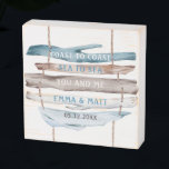 Señal Decorativa De Madera Personalizado, desove costero, costa a costa<br><div class="desc">Añade tus propios nombres y fecha a este hermoso signo de la marea de las acuarelas o cambia todas las secciones de texto a cualquier mensaje que quieras. Rótulo con exquisitos elementos de color acuático a la deriva unidos por una cuerda en atractivos tonos turquesa, azul, blanco y marrón. Ambiente...</div>