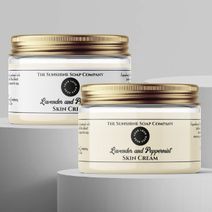 Sencilla etiqueta Jar de cosméticos blancos con lo