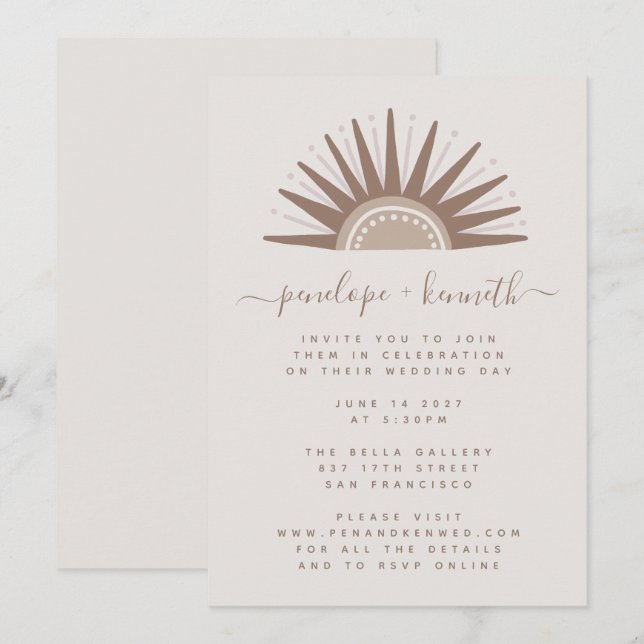 Sencilla Invitación de Boda Boho Sol Marrón y Taup (Anverso / Reverso)
