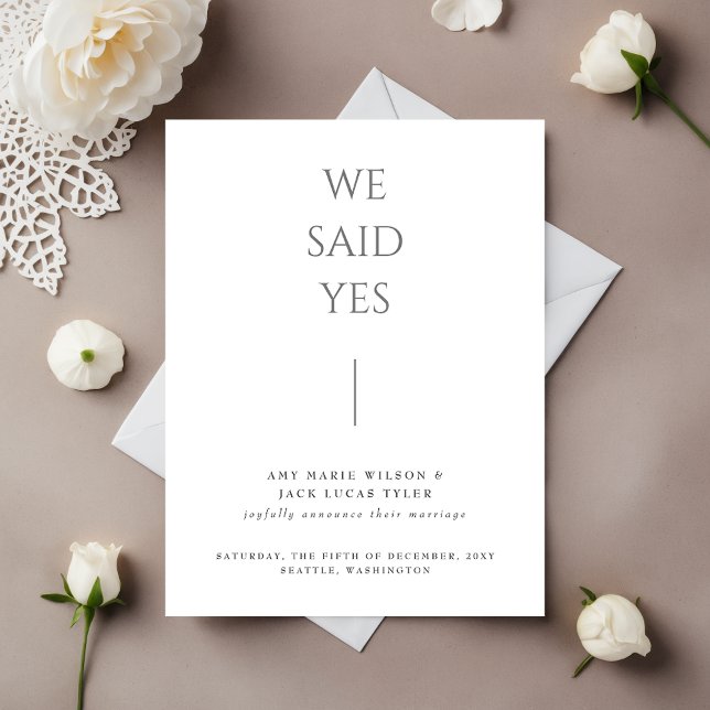 Sencilla Invitación de bodas Minimalistas elegante (Simple Minimalist Elegant Wedding Announcement Postcard)