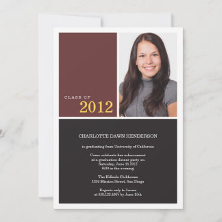 Sencilla invitación moderna marrón de graduación d