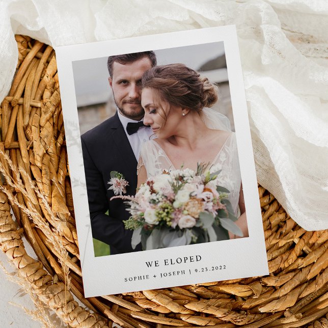 Sencillo anuncio de boda elegante de texto y foto (Subido por el creador)