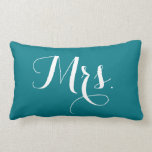 "Señora" almohada<br><div class="desc">Esta almohada es una adición linda a cualquier hogar. ¡Gran idea para un regalo para un recién casado!</div>
