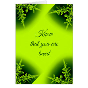 Sepa que le encantan las tarjetas verdes de neón