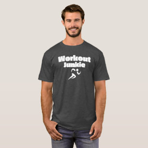 Separar la camiseta básica de los hombres adictos
