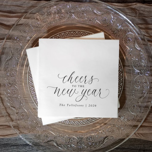 Servilleta De Papel 2026 New Year Cheers Elegant Script Party (Elegant black and white New Year’s napkin with “cheers to the new year 2026” in chic script.)