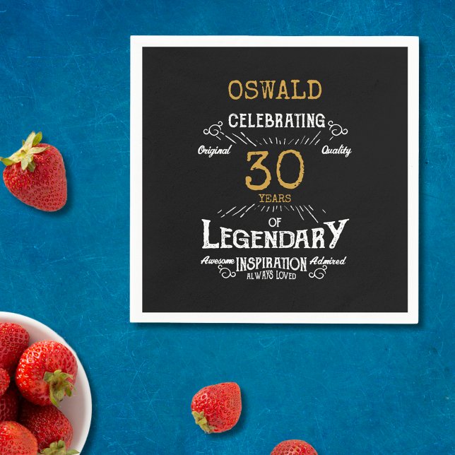 Servilleta De Papel 30.ª legendaria retro de oro negro (For those celebrating their 30th birthday we have the ideal birthday party napkins)