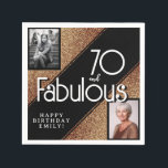 Servilleta De Papel 70 y Fabulous Gold Purpurina 2 Photo 70th Birthday<br><div class="desc">70 y Fabulous Gold Purpurina 2 Nápoles de la fiesta de cumpleaños número 70. Diseño elegante en tonos dorados y dorados. Purpurina de oro falso y 2 fotos de personalizados. Añade tus fotos - puedes usar una foto antigua y una nueva. Añade tu nombre y edad.</div>
