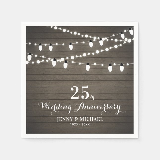 Servilleta De Papel Aniversario del Boda Rustic Wood & String Lights (Anverso)