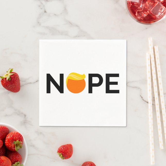 Servilleta De Papel Anti-Trump - Edición No-Papa (In situ)