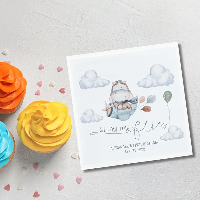Servilleta De Papel Avión y nubes Cute Hippo Flies, primer cumpleaños (Subido por el creador)