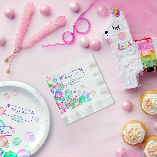 Servilleta De Papel Baby Shower de burbujas de jabón arco iris (Colorful soap bubble baby shower customizable paper napkin with matched paper plate on a party table)