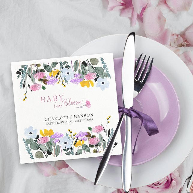 Servilleta De Papel Bebé en el jardín de flores silvestres de la Bonit (Baby in Bloom baby shower napkins from my Wildflower Lawn Collection.)