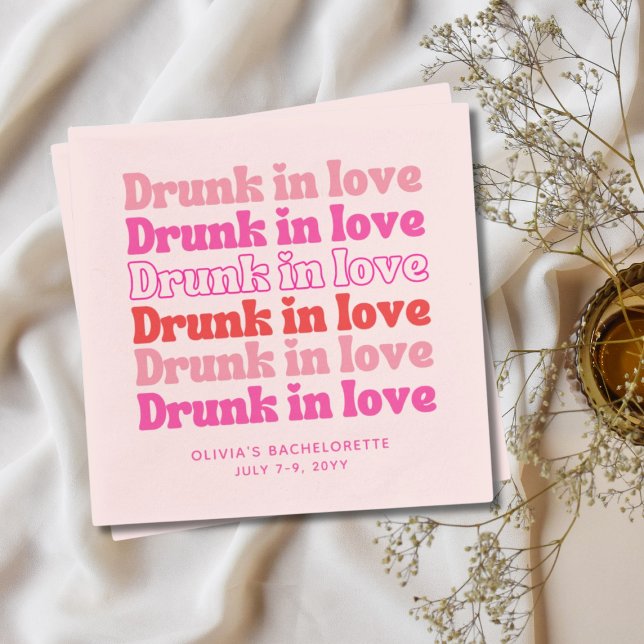Servilleta De Papel Bebida en amor Retro Fiesta de Bachelorette Rosa N (Bachelorette Party Napkins Drunk in Love Retro Theme)
