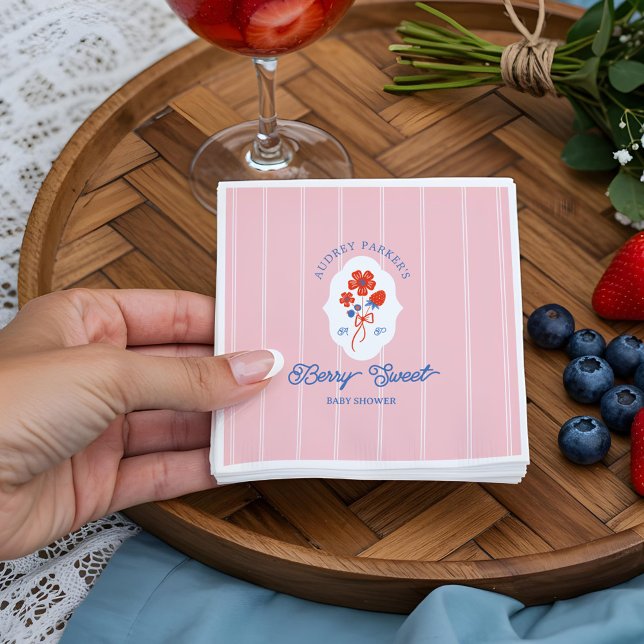 Servilleta De Papel Berry Sweet Berries Monograma Baby Shower (Berry Sweet Berries Monogram Baby Shower Napkins)