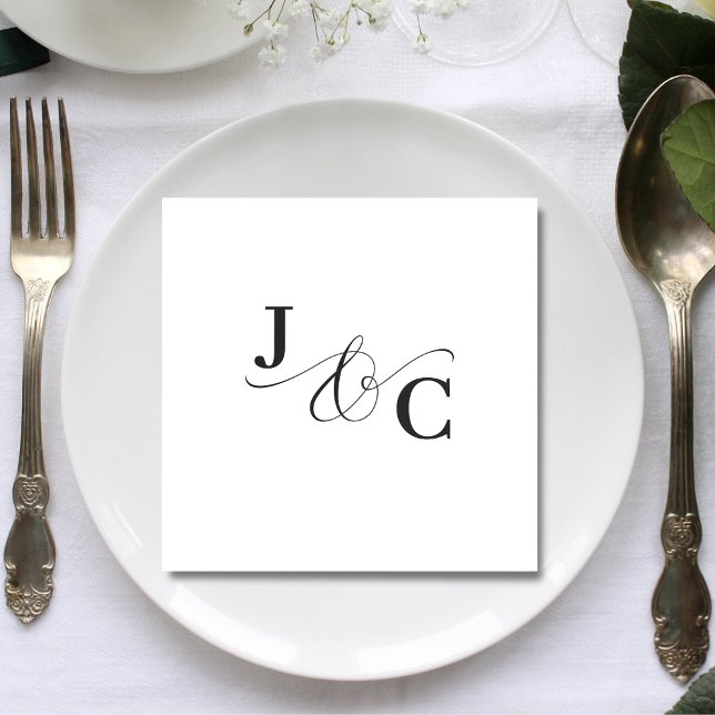 Servilleta De Papel Boda con Monograma de Ampersand (Ampersand monogram napkins add a refined touch while personalizing your wedding tables.)