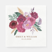 Boda floral de burgundy granate oscuro romántico y