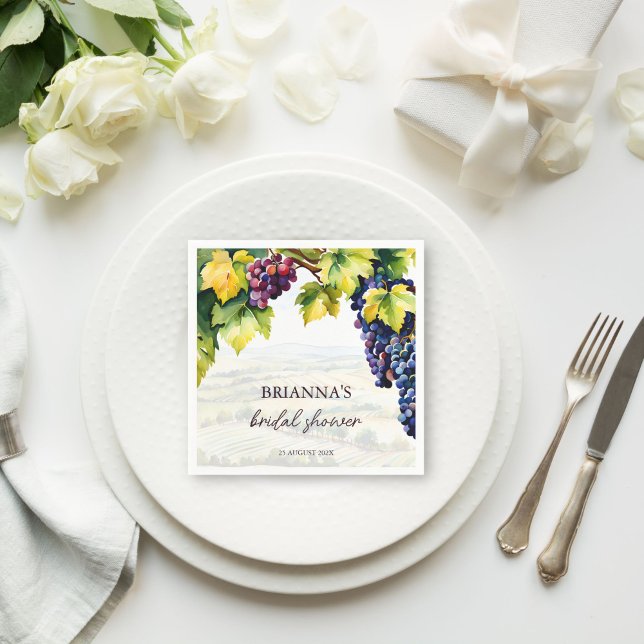 Servilleta De Papel Bodega de viñedos ducha de novia estampada (Vineyard winery summer grapes vines bridal shower monogram printed napkins personalized table decor)