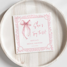 Bow rosado está atando la ducha nupcial