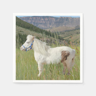Servilleta De Papel Caballo en miniatura de verdad en las montañas des