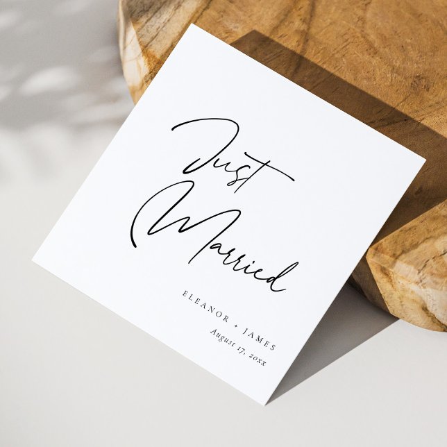 Servilleta De Papel Caligrafía moderna recién casada : Personalizada (Modern Calligraphy Just Married : Personalized Napkins)