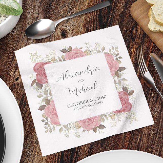 Servilleta De Papel Cóctel boda personalizado elegante Borgoña (Custom wedding napkin with elegant blush pink roses and foliage. )