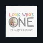 Servilleta De Papel Colorido Rainbow Primer cumpleaños<br><div class="desc">Fotografías del primer cumpleaños del arcoiris con una acuarela colorida de "Look Who's One" con una foto y un texto personalizado. Diseñado para coincidir con nuestras Coloridas Invitaciones al Primer Cumpleaños del Arcoiris.</div>