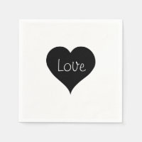 Corazón de amor en negro y blanco con texto impres