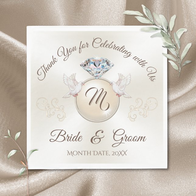 Servilleta De Papel Cuadros Bodas impresos de Personalizado de marfil  (Custom Wedding Napkins. Love Birds themed wedding. Diamond Wedding. Love Birds Wedding Napkins.)