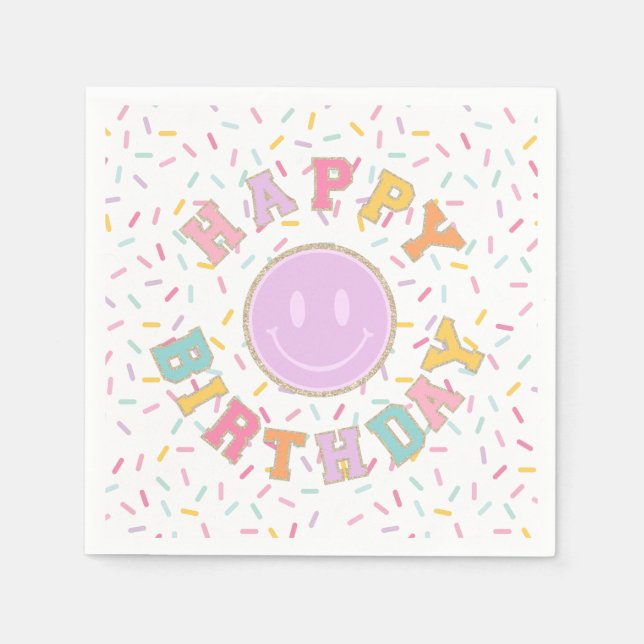 Servilleta De Papel Cumpleaños con letra de parche Preppy (Anverso)