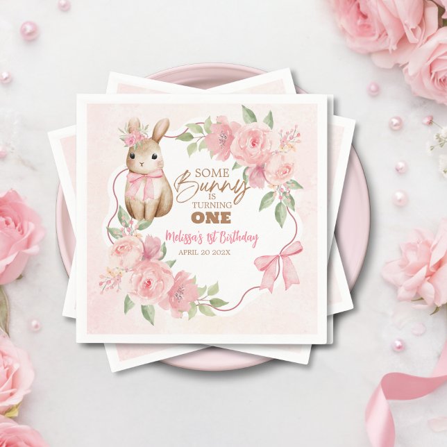 Servilleta De Papel Cumpleaños de algún conejito turning uno con flore (Subido por el creador)